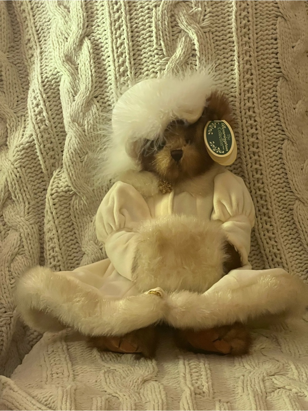The Bearington Collection Limited Collectible Series "Victoria" Bear # 1082